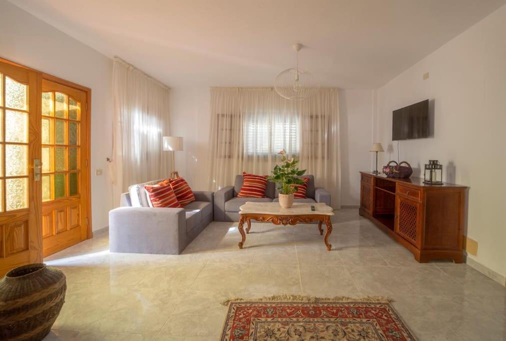 Teram Villa Alajero